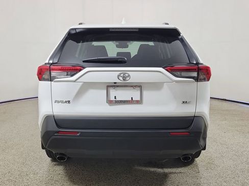 Used 2025 Toyota RAV4 XLE FWD image 6