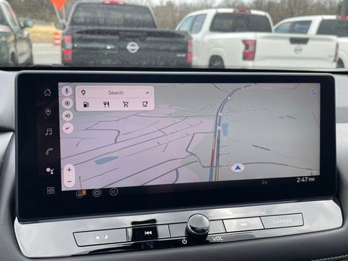 New 2025 Nissan Rogue SL w/ SL Premium Package image 36