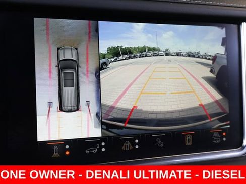 Used 2023 GMC Yukon Denali Ultimate AWD/4WD image 33