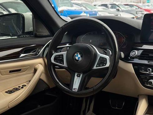 Used 2021 BMW 540i xDrive w/ M Sport Package image 24