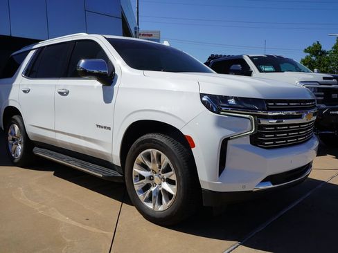 Used 2023 Chevrolet Tahoe Premier RWD image 2