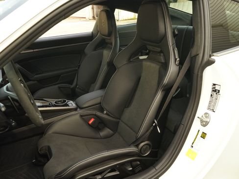 Used 2026 Porsche 911 Turbo S AWD/4WD image 15