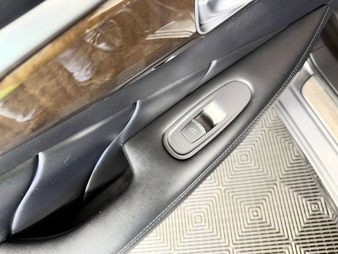 Used 2015 INFINITI Q50 w/ Deluxe Touring Package RWD image 37