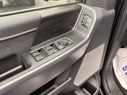 New 2025 Ford F150 Lariat w/ Equipment Group 501A Mid image 5