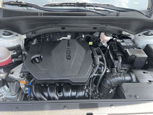 Certified 2022 Hyundai Santa Fe SEL image 12