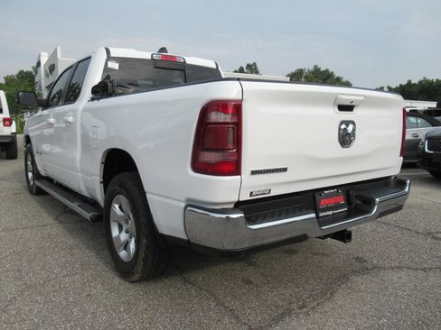Used 2022 RAM 1500 Big Horn RWD image 5
