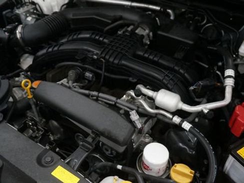 Used 2024 Subaru Crosstrek 2.0i Premium image 91