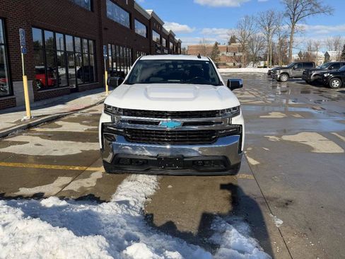 Used 2019 Chevrolet Silverado 1500 LT w/ All-Star Edition image 3