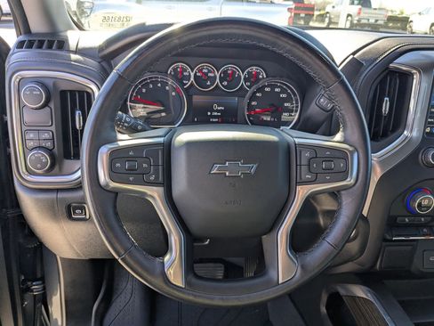 Used 2022 Chevrolet Silverado 1500 RST image 10