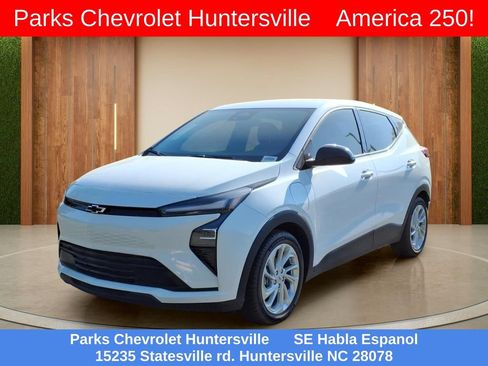 New 2027 Chevrolet Bolt LT w/ Comfort Package FWD image 26