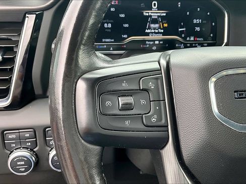 Used 2024 GMC Sierra 3500 Denali Ultimate AWD/4WD image 14