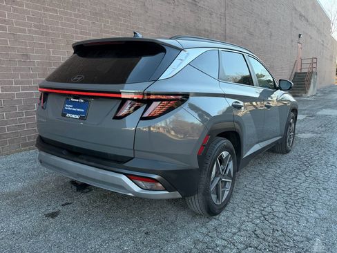 New 2025 Hyundai Tucson SEL image 5