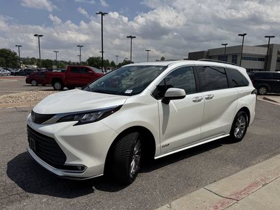 Used 2021 Toyota Sienna XLE w/ XLE Plus Package