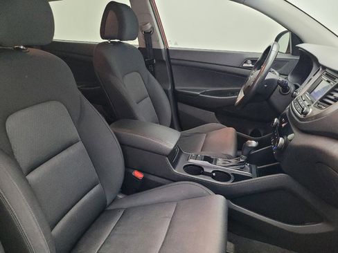 Used 2017 Hyundai Tucson Sport FWD image 21