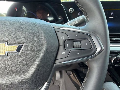 New 2026 Chevrolet Trax LT w/ Driver Confidence Package FWD image 22