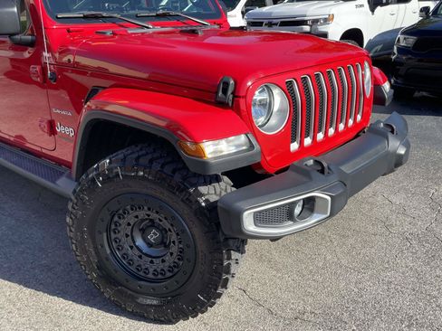 Used 2020 Jeep Wrangler Unlimited Sahara AWD/4WD image 26
