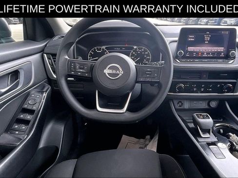 Used 2024 Nissan Rogue S AWD/4WD image 7