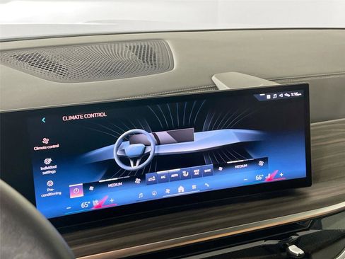 Certified 2026 BMW X5 xDrive50e image 14