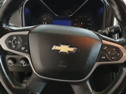 Used 2019 Chevrolet Colorado ZR2 w/ ZR2 Midnight Special Edition image 19
