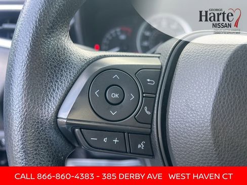 Used 2022 Toyota Corolla LE image 44