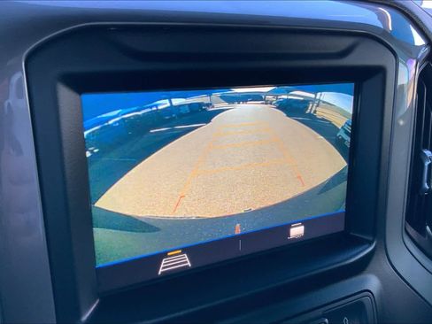 Used 2019 Chevrolet Silverado 1500 Custom Trail Boss w/ Custom Convenience Package image 26