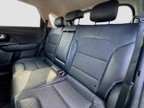 Used 2018 Kia Niro EX w/ EX Touring Graphite Edition FWD image 21