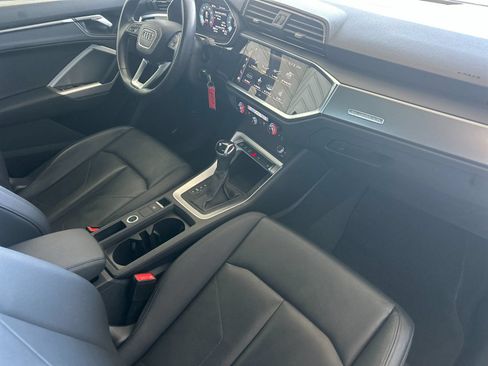 Used 2025 Audi Q3 2.0T Premium AWD/4WD image 17