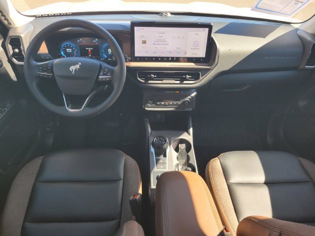 Certified 2025 Ford Bronco Sport Outer Banks w/ Outer Banks Tech Package+ AWD/4WD image 14