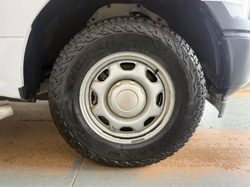 Used 2018 Ford F150 XL w/ Equipment Group 101A Mid AWD/4WD image 11