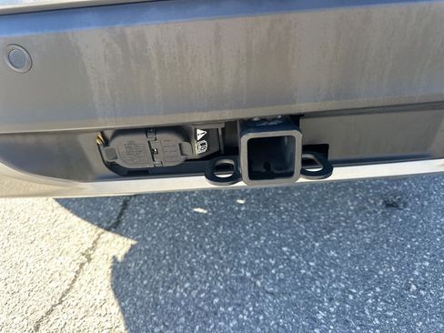 Used 2021 Ford Explorer Limited w/ Hybrid Equipment Group 310A image 36