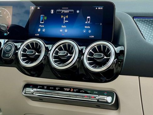 Certified 2026 Mercedes-Benz GLA 250 4MATIC image 29