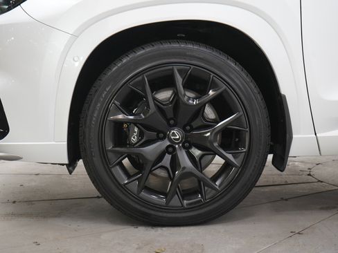 Used 2024 Lexus TX 500h AWD image 31