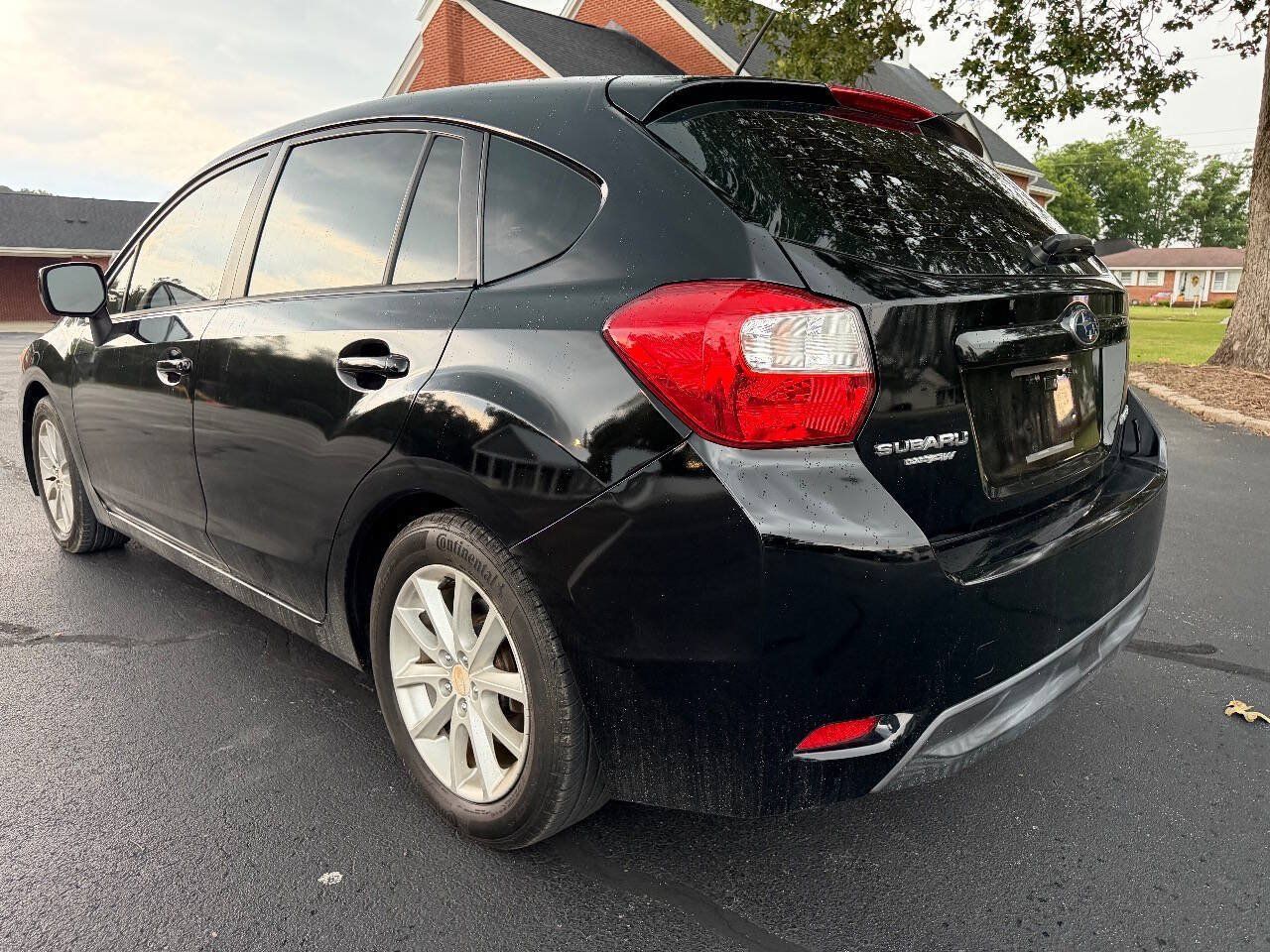 Used 2014 Subaru Impreza 2.0i Premium AWD/4WD image 5