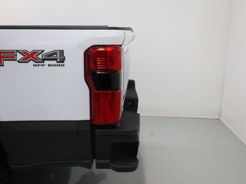 Used 2025 Ford F250 King Ranch w/ FX4 Off-Road Package AWD/4WD image 77