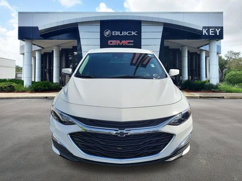 Used 2023 Chevrolet Malibu RS FWD image 2