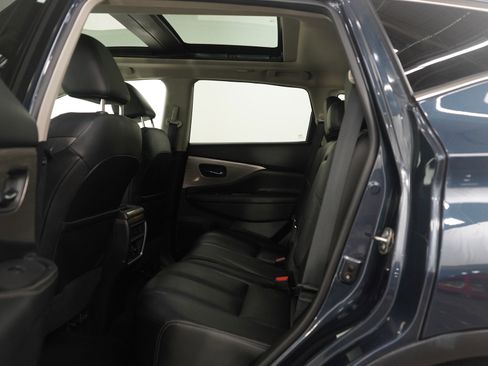 Used 2018 Nissan Murano Platinum image 18