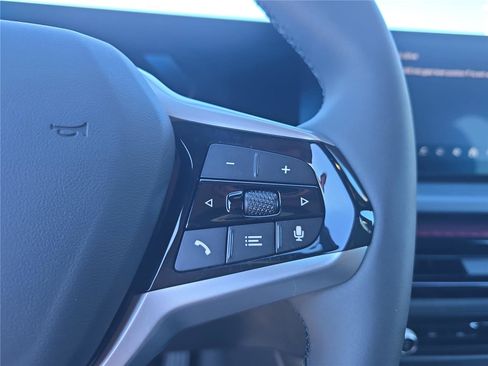 Used 2025 BMW i4 eDrive40 w/ Driving Assistance Package image 21