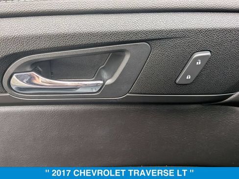 Used 2017 Chevrolet Traverse LT AWD/4WD image 11