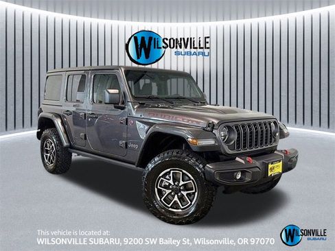 Used 2025 Jeep Wrangler Unlimited Rubicon image 1