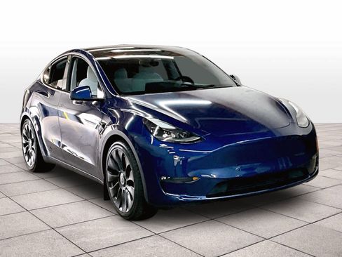 Used 2021 Tesla Model Y Performance AWD/4WD image 2