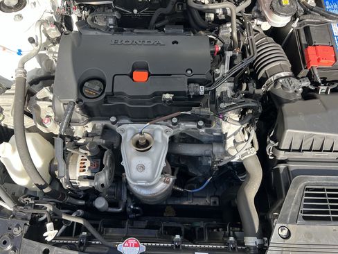 Certified 2022 Honda Civic Sport image 26