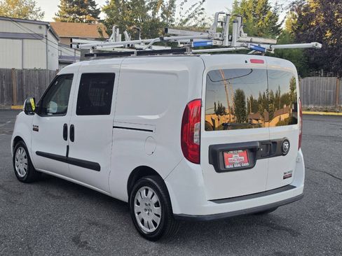 Used 2021 RAM ProMaster City Tradesman SLT w/ Window Group 05 FWD image 5