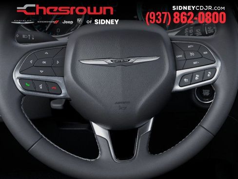 New 2026 Chrysler Pacifica Limited FWD image 19