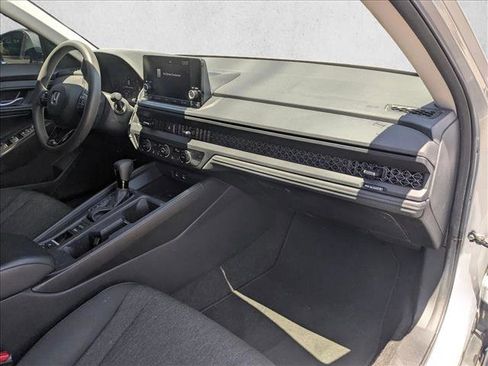 Used 2024 Honda Accord EX image 20