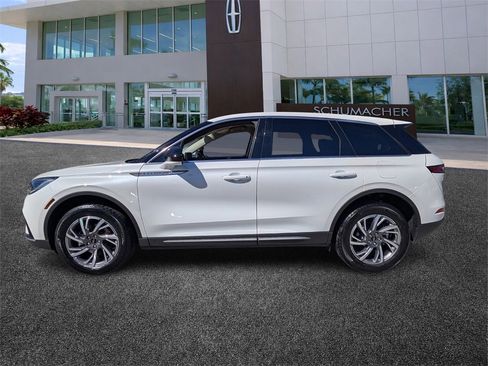 Used 2023 Lincoln Corsair FWD image 4