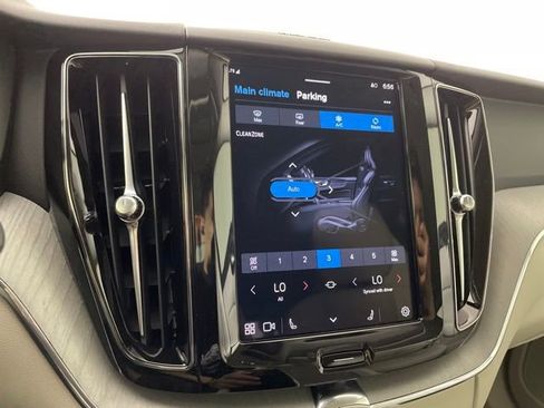 Used 2024 Volvo XC60 T8 Plus w/ Protection Package image 27