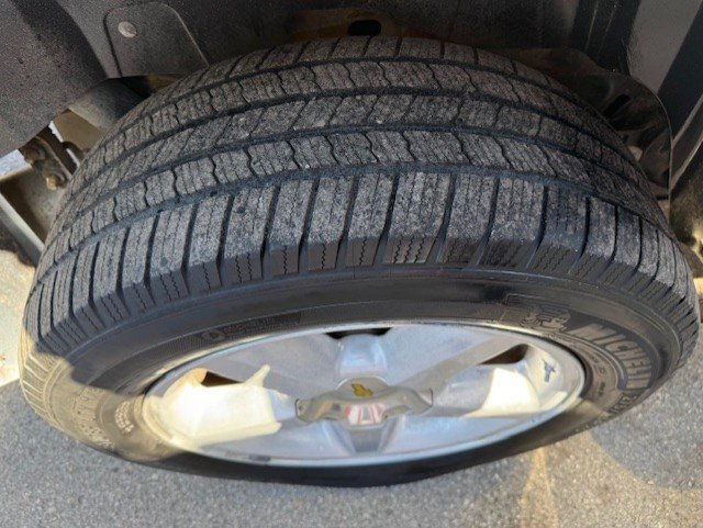 Used 2008 Chevrolet Avalanche LT w/ LT Preferred Equipment Group AWD/4WD image 8