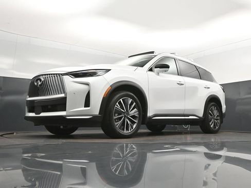 Certified 2026 INFINITI QX60 Luxe w/ Cargo Package FWD image 39
