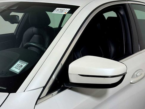 Used 2020 BMW 540i xDrive w/ Convenience Package image 30