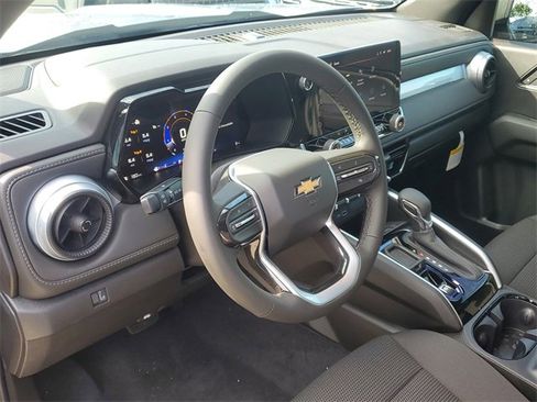 New 2026 Chevrolet Colorado LT image 13